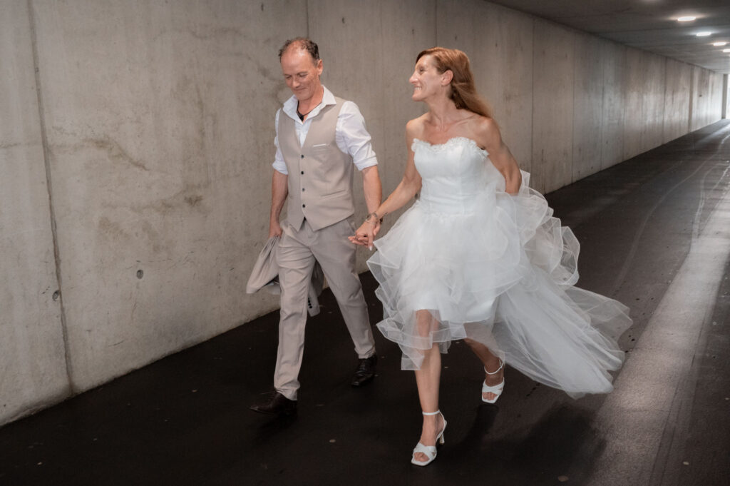 Hochzeitsfotograf Hockenheimring_Unter der Strecke durch_059