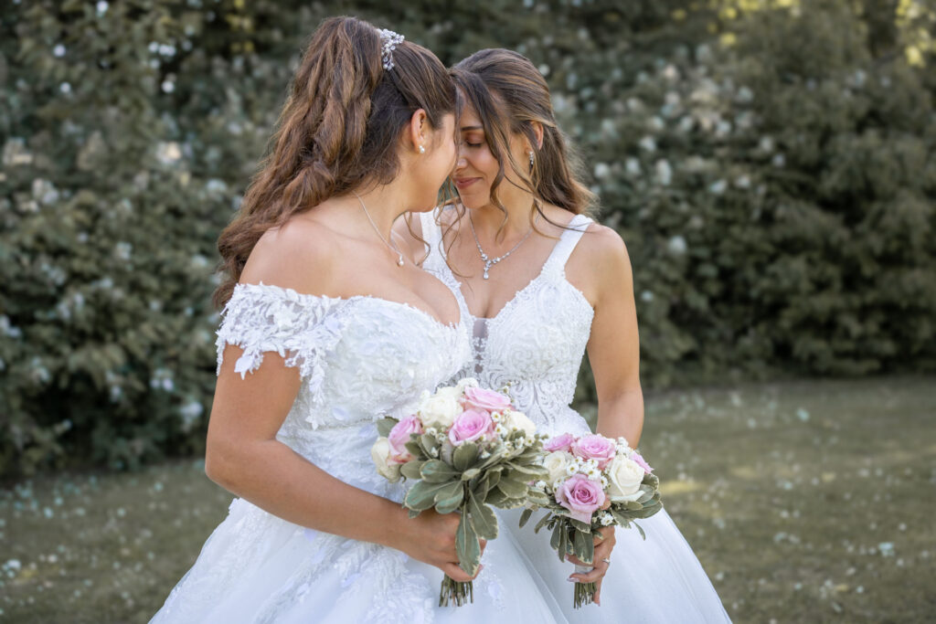Hochzeitsfotograf-Heidelberg-Brautpaarshooting-Stirn-an-Stirn-17