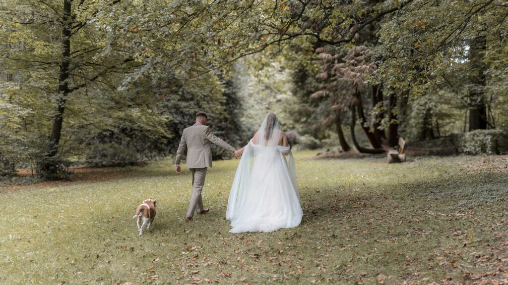 Brautpaarshooting mit dem geliebten Gefährten